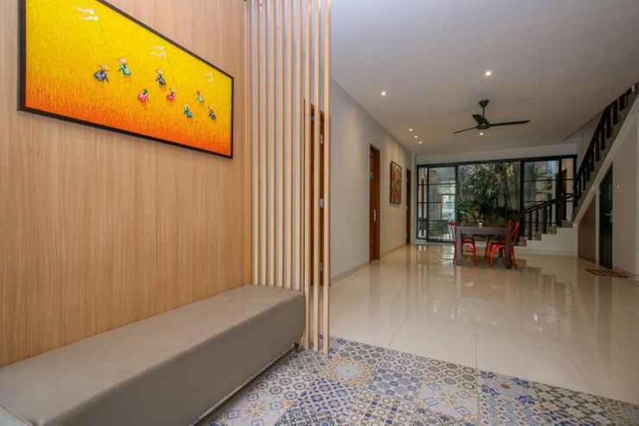 Kencana Residence Surabaya Exterior foto