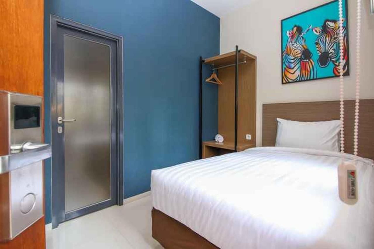 Kencana Residence Surabaya Exterior foto
